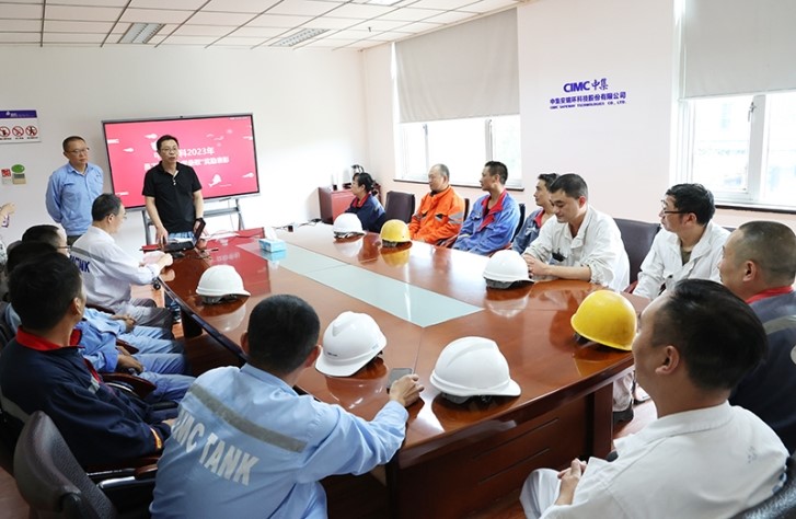 情系学子 助梦起航 ——db旗舰环科为员工发放子女大学录取奖励